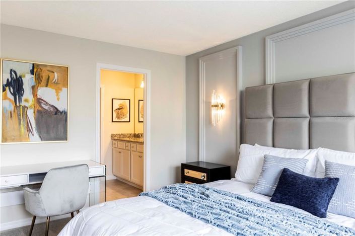 Image No.41-5 Bed Townhouse for sale