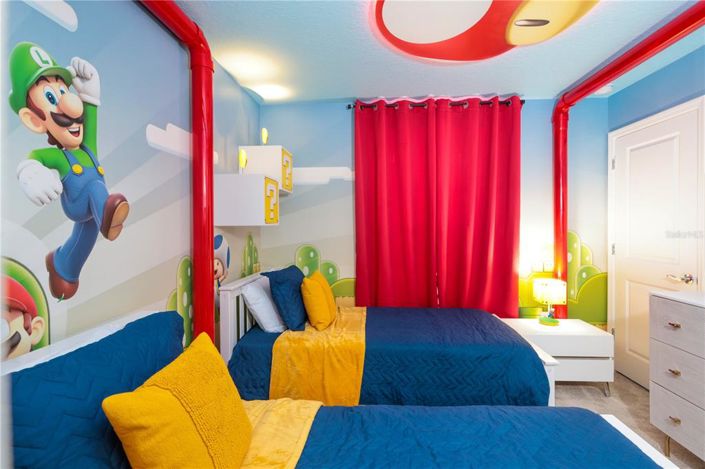 Image No.49-5 Bed Townhouse for sale