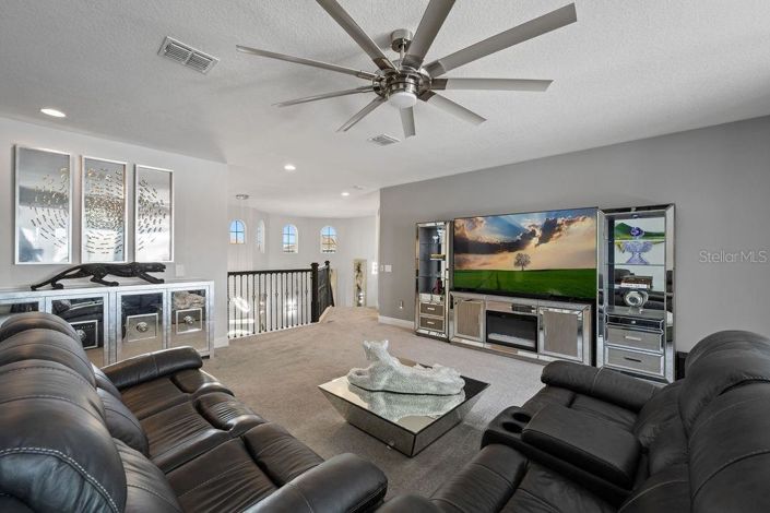 Image No.23-5 Bed Property for sale