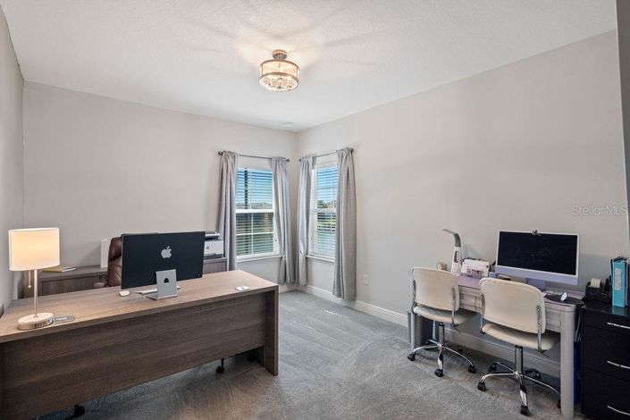 Image No.33-5 Bed Property for sale