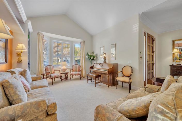 Image No.4-3 Bed Property for sale