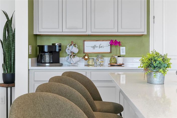 Image No.10-3 Bed Townhouse for sale