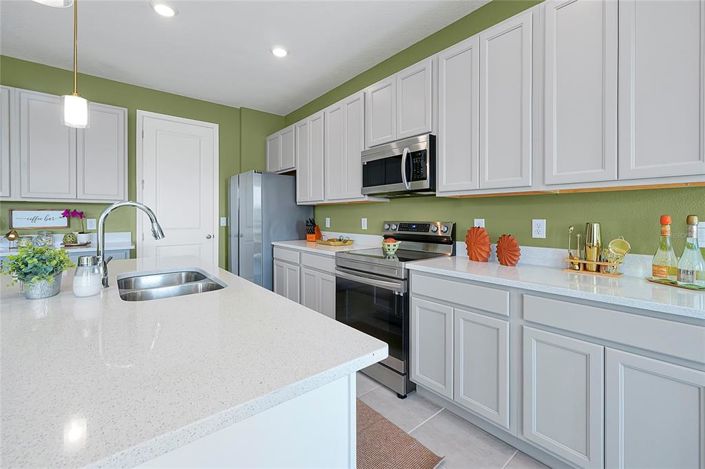 Image No.12-3 Bed Townhouse for sale