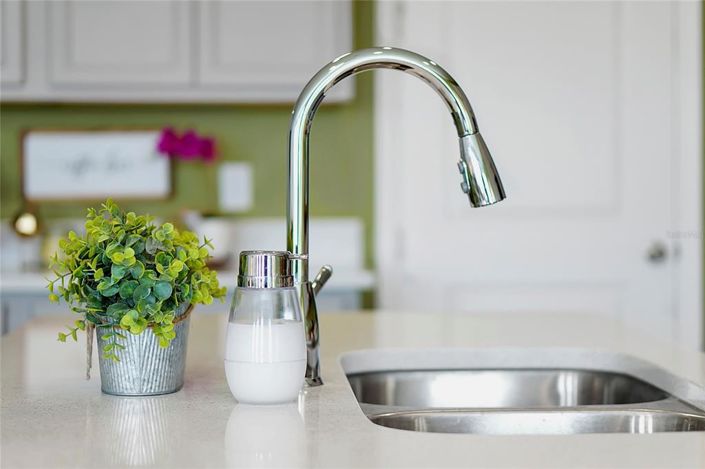 Image No.13-3 Bed Townhouse for sale