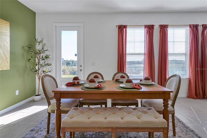 Image No.17-3 Bed Townhouse for sale