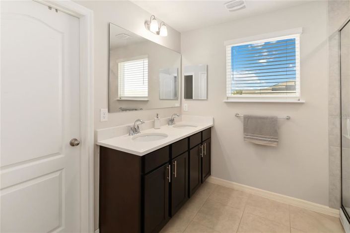 Image No.17-4 Bed Property for sale