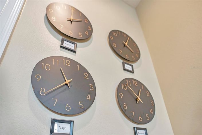 Image No.12-10 Bed Property for sale