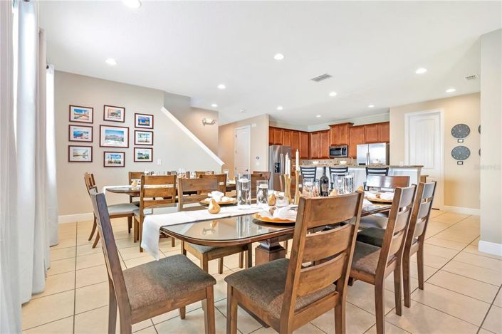 Image No.13-10 Bed Property for sale