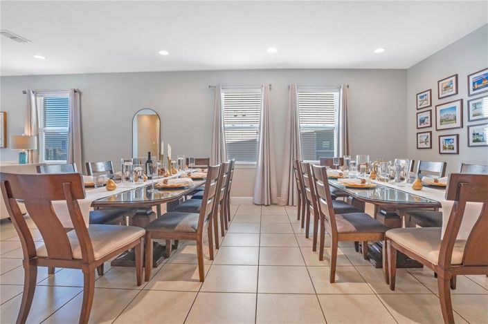 Image No.16-10 Bed Property for sale