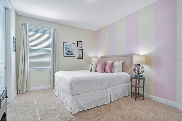 Image No.59-10 Bed Property for sale