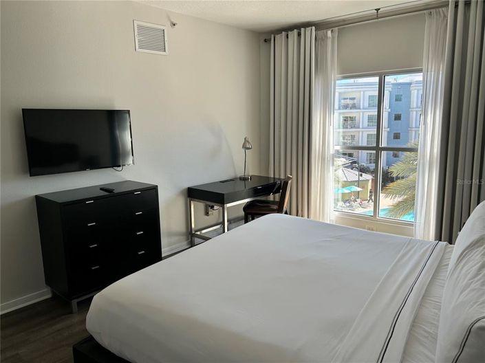 Image No.7-2 Bed Property for sale