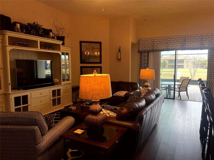 Image No.41-4 Bed Property for sale