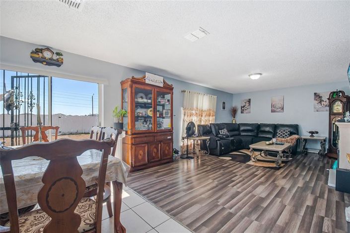 Image No.16-4 Bed Property for sale