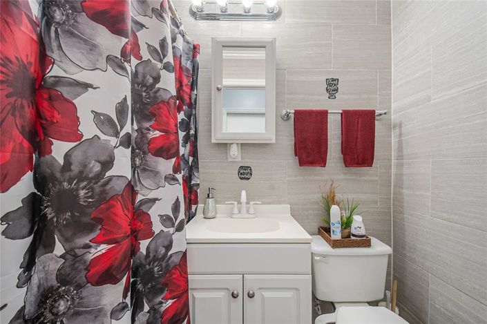 Image No.8-4 Bed Property for sale