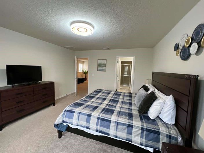 Image No.17-5 Bed Townhouse for sale