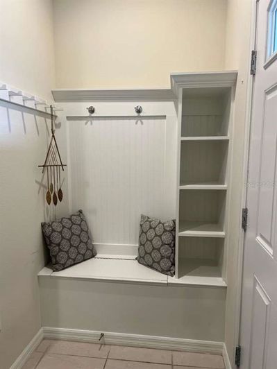 Image No.2-5 Bed Townhouse for sale