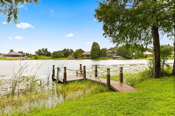 Image No.40-5 Bed Property for sale