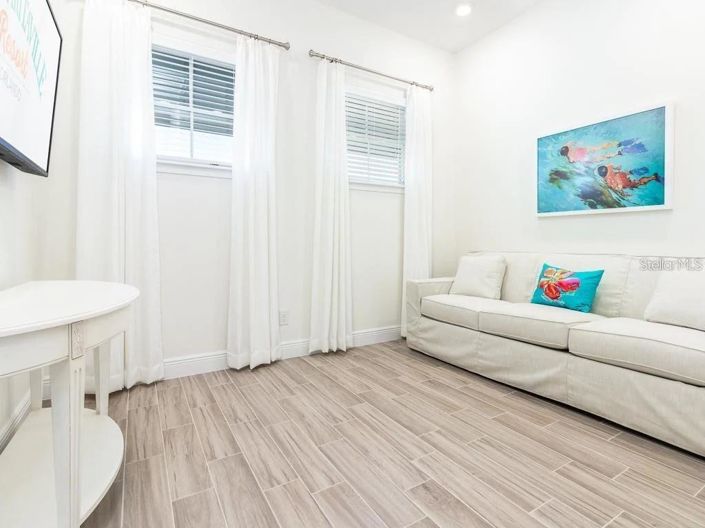 Image No.16-2 Bed Property for sale