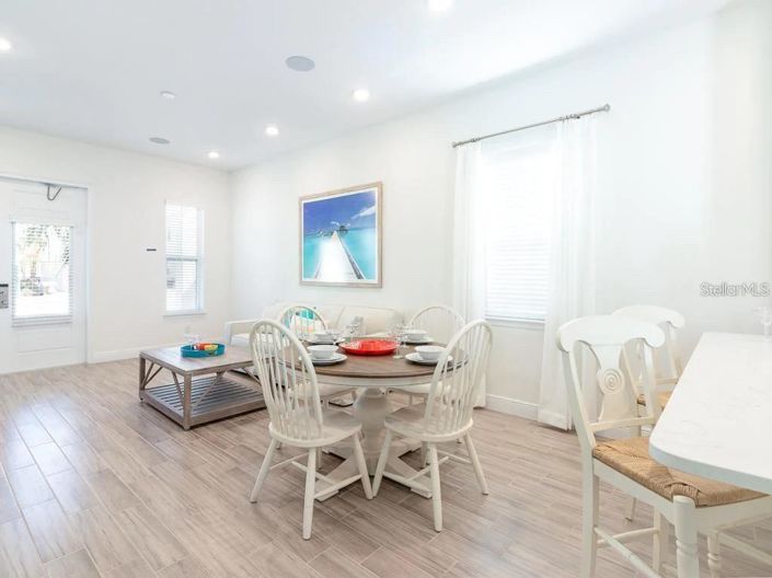 Image No.8-2 Bed Property for sale