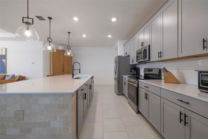 Image No.22-4 Bed Property for sale