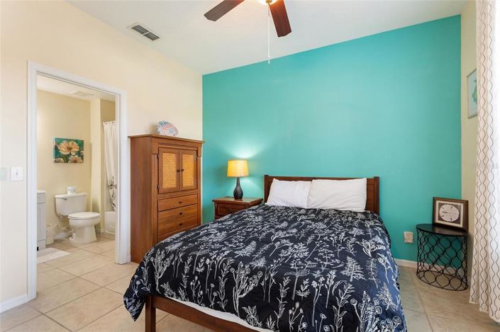 Image No.14-4 Bed Property for sale