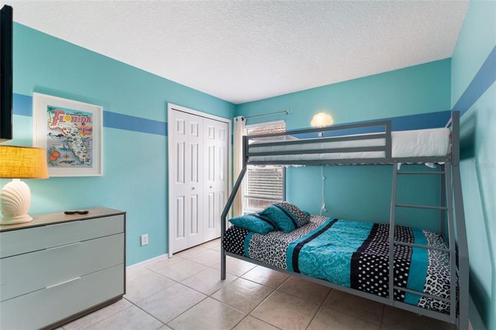 Image No.17-4 Bed Property for sale