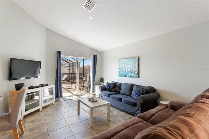 Image No.5-4 Bed Property for sale