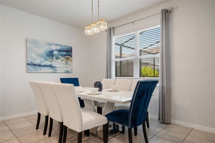 Image No.15-5 Bed Property for sale