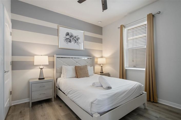 Image No.20-5 Bed Property for sale