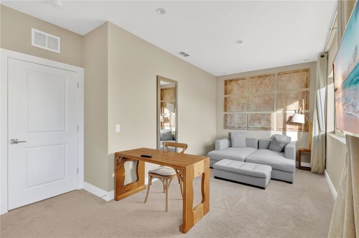 Image No.13-4 Bed Townhouse for sale