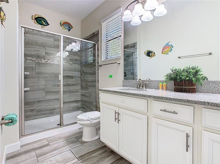 Image No.15-5 Bed Property for sale