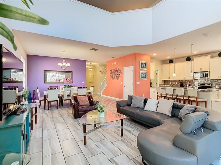 Image No.6-5 Bed Property for sale