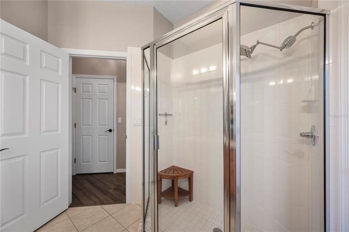 Image No.30-4 Bed Property for sale