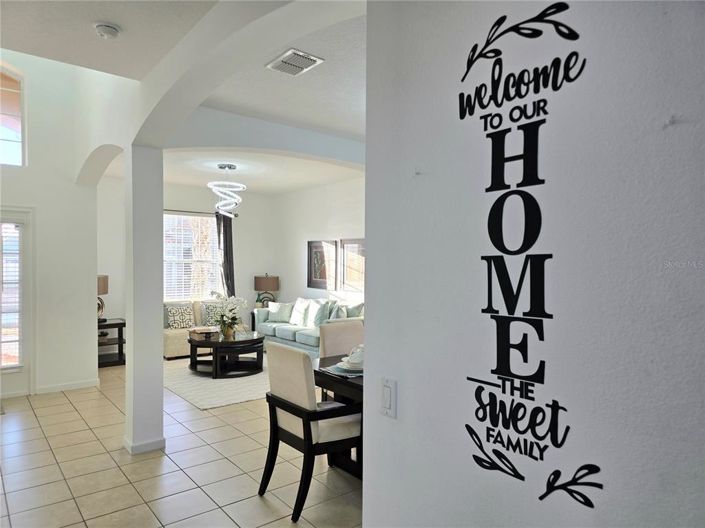 Image No.14-6 Bed Property for sale