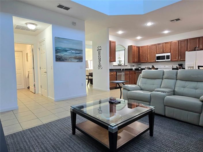 Image No.23-6 Bed Property for sale