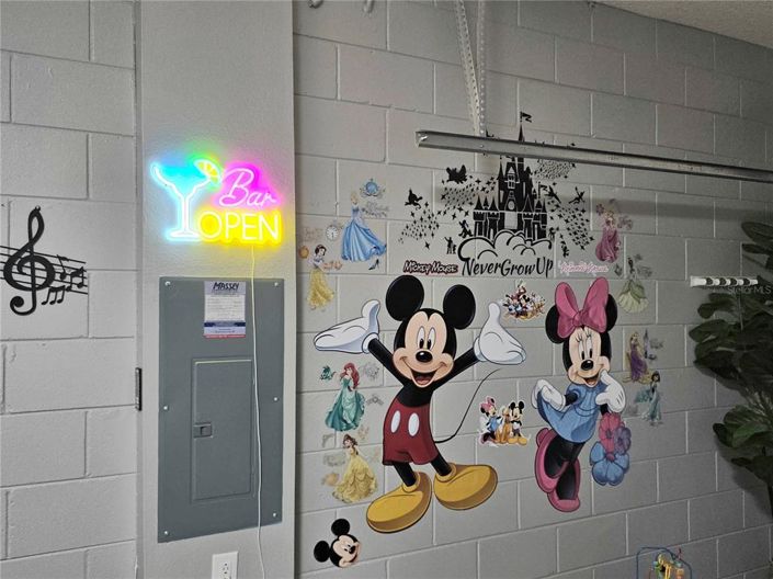 Image No.49-6 Bed Property for sale