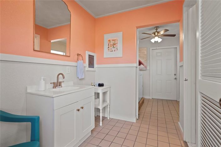 Image No.37-6 Bed Property for sale