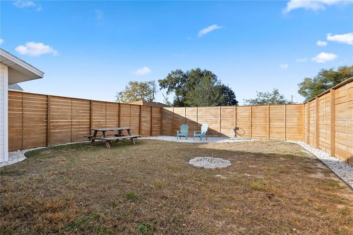 Image No.39-6 Bed Property for sale