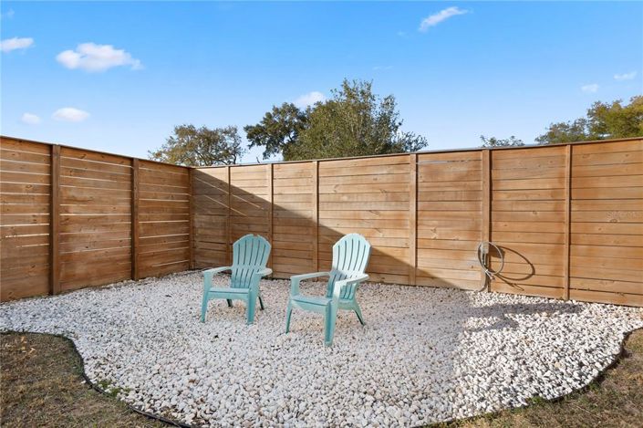 Image No.40-6 Bed Property for sale