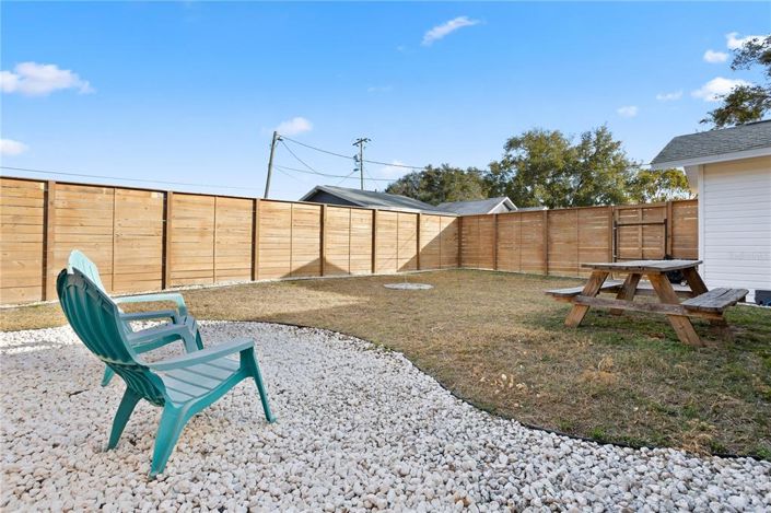 Image No.41-6 Bed Property for sale