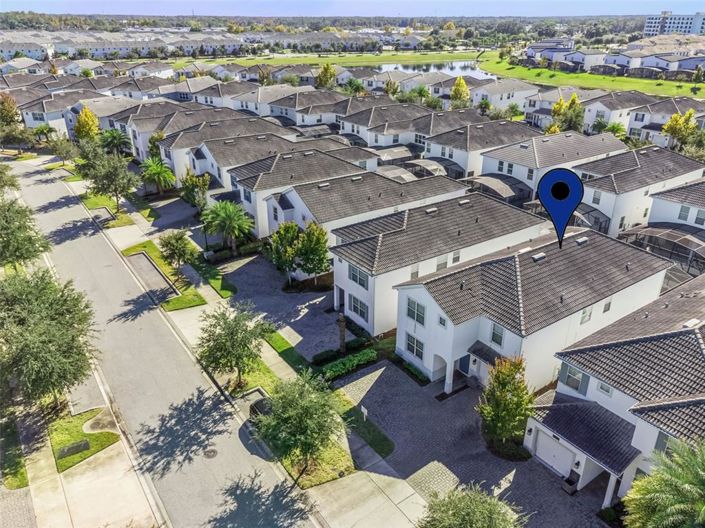 Image No.36-6 Bed Property for sale