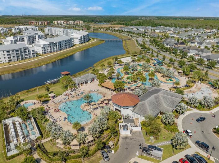 Image No.44-6 Bed Property for sale