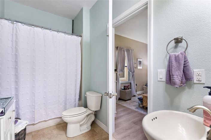 Image No.29-5 Bed Property for sale