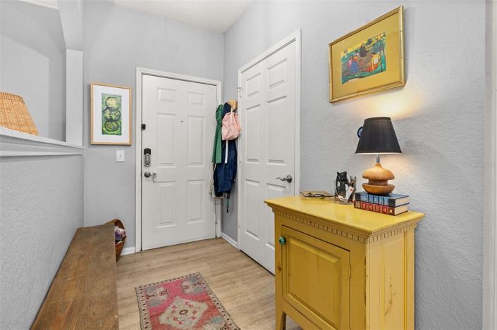 Image No.2-2 Bed Property for sale