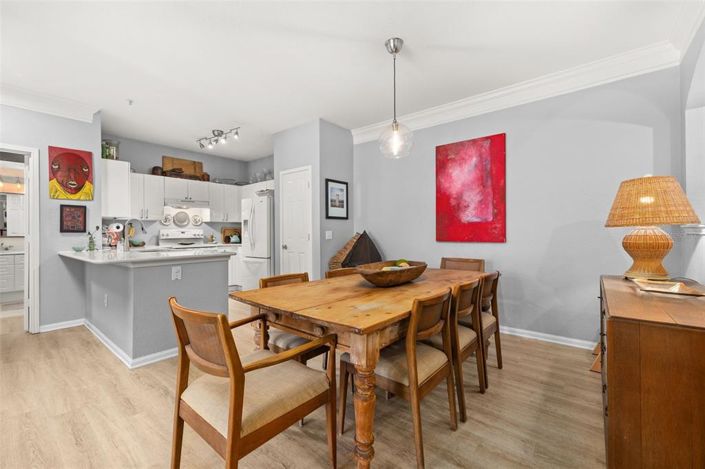 Image No.4-2 Bed Property for sale