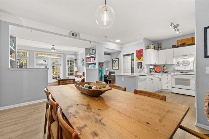 Image No.8-2 Bed Property for sale