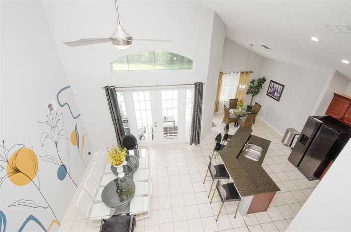 Image No.23-6 Bed Property for sale