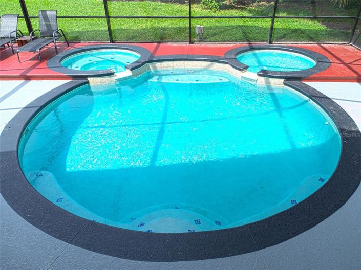 Image No.25-6 Bed Property for sale