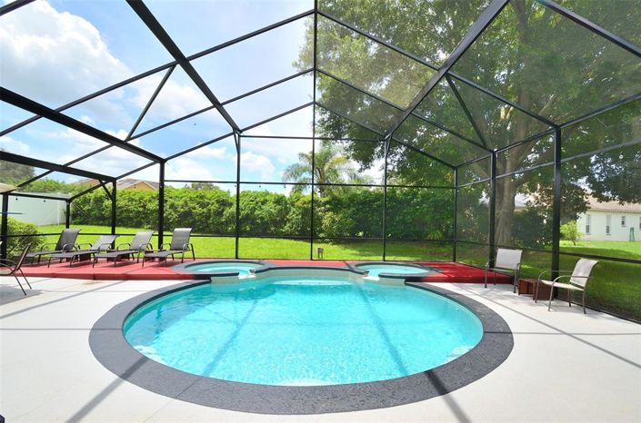 Image No.26-6 Bed Property for sale