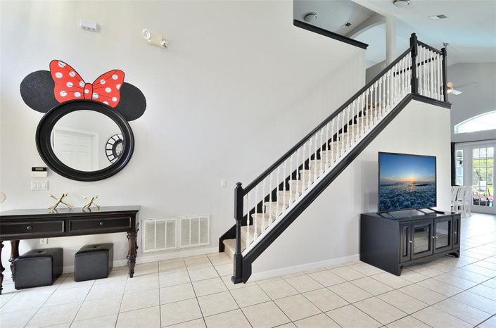 Image No.4-6 Bed Property for sale